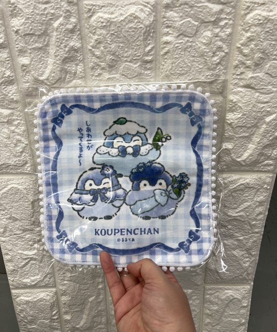 正能量企鵝 花丸天空藍花束系列 波波蕾絲手巾（藍色格紋）